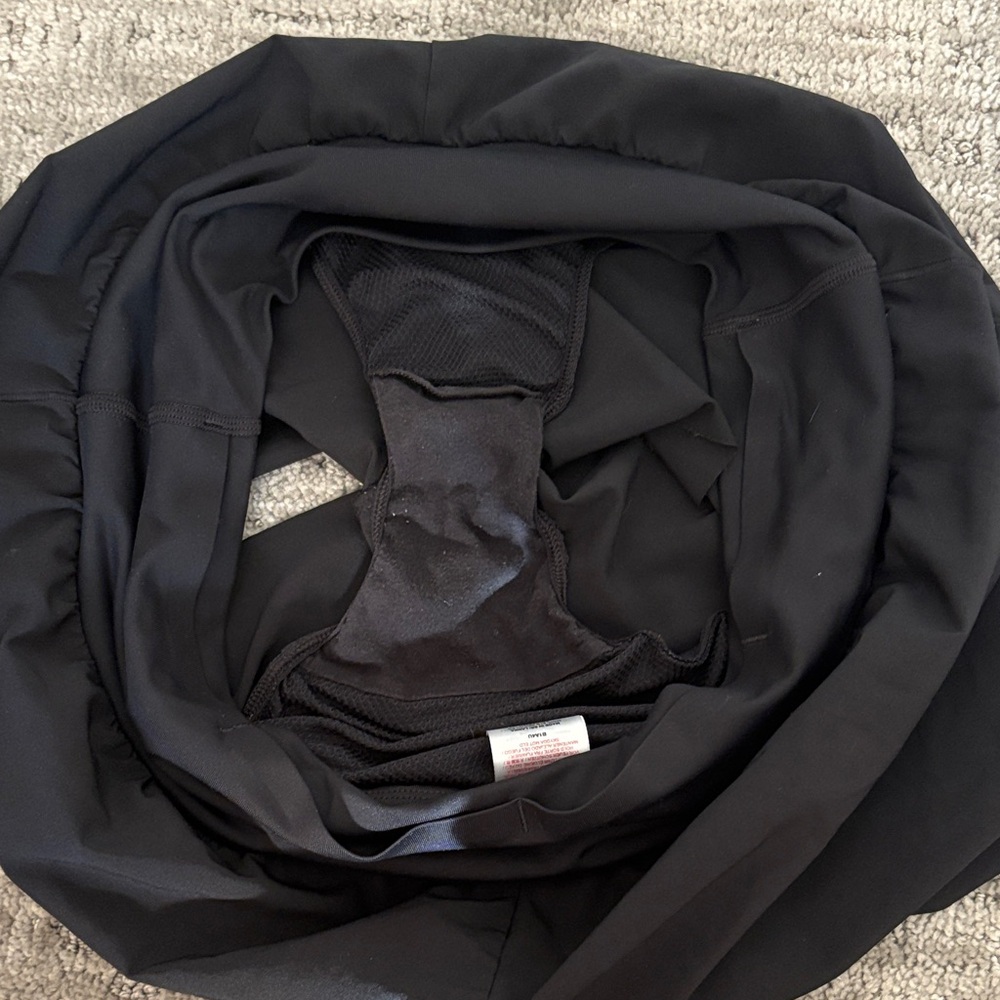 Gymshark Jet Black Women's Athletic Shorts - Picture 6 of 6